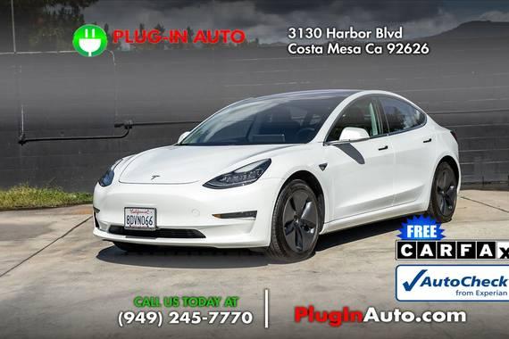 TESLA MODEL 3 2018 5YJ3E1EA4JF009213 image TESLA MODEL 3 2018 5YJ3E1EA4JF009213 image